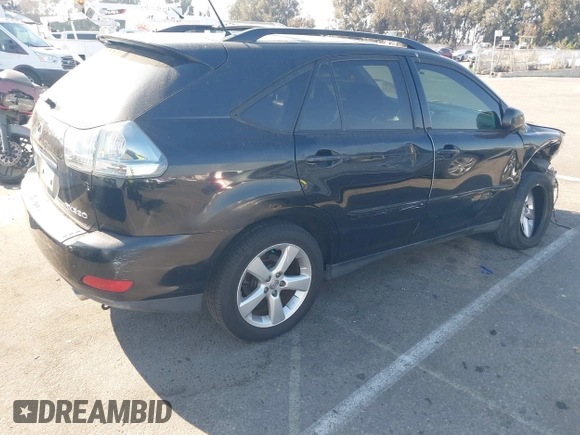 2004 Lexus RX 330 with VIN JTJGA31U940009748, listed as a IAAI auction lot 40813073 with 172,571 mi miles. Bid and sale history available at carsss.com. Image 4.