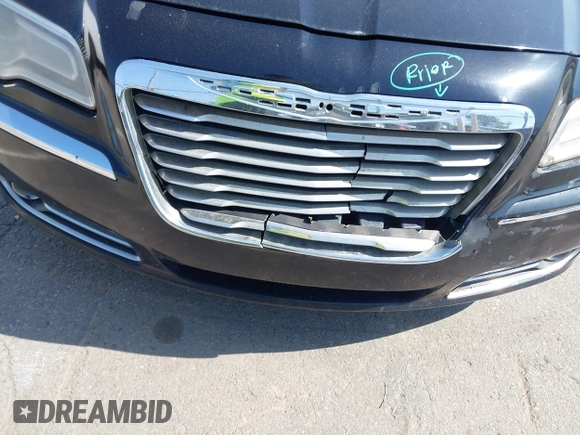 2014 Chrysler 300 with VIN 2C3CCAAG4EH252864, listed as a IAAI auction lot 42056787 with 185,063 mi miles. Bid and sale history available at carsss.com. Image 17.