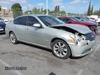 2006 Infiniti M with VIN JNKAY01E86M113427, listed as a IAAI auction lot 41711946 with 163,526 mi miles. Bid and sale history available at carsss.com. Image 1.