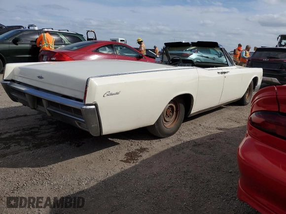 1966 Lincoln Continental with VIN 6Y86G414159, listed as a Copart auction lot 76480434 with 87,933 mi miles and Salvage Title. Bid and sale history available at DreamBid. Image 3.