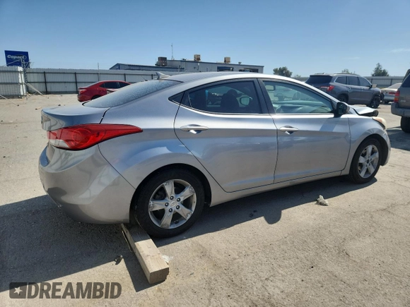 2013 Hyundai Elantra GLS z VIN KMHDH4AE3DU731009, wystawiony jako Copart lot #58668335 z przebiegiem 213 093 mil mil oraz Szkoda całkowita • Salvage title. Historia ofert i sprzedaży dostępna na DreamBid. Obrazek 3.