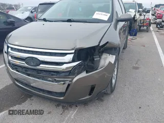 2013 Ford Edge SEL with VIN 2FMDK3JC8DBC81468, listed as a IAAI auction lot 41233506 with 206,107 mi miles. Bid and sale history available at carsss.com. Image 6.