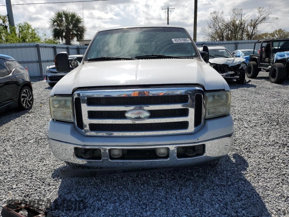 2005 Ford F-250 XL with VIN 1FTSW20P95EB35293, listed as a Copart auction lot 45791085 with 260,964 mi miles and Clean Title. Bid and sale history available at DreamBid. Image 5.