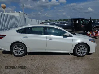 2013 Toyota Avalon XLE z VIN 4T1BK1EB2DU041971, wystawiony jako IAAI lot #42070838 z przebiegiem 89 299 mil mil oraz . Historia ofert i sprzedaży dostępna na DreamBid. Obrazek 13.
