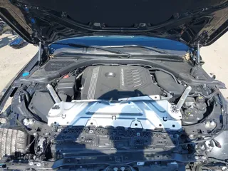 2022 BMW 4 Series M440i xDrive z VIN WBA13AW02NFL97513, wystawiony jako IAAI lot #42385642 z przebiegiem 33 827 mil mil oraz . Historia ofert i sprzedaży dostępna na DreamBid. Obrazek 10.