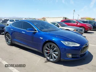 2016 Tesla Model S 70 kWh Battery with VIN 5YJSA1E10GF126433, listed as a IAAI auction lot 42169558 with 120,182 mi miles. Bid and sale history available at carsss.com. Image 1.