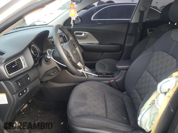 2017 Kia Niro FE with VIN KNDCB3LC0H5082972, listed as a Copart auction lot 86800214 with 176,938 mi miles and Salvage Title. Bid and sale history available at carsss.com. Image 7.
