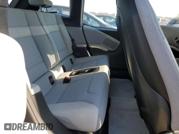 2014 BMW i3 с VIN WBY1Z2C55EVX51570, выставлен на аукционе Copart как лот 46260355 с пробегом 31 390 миль миль и Чистый • Clean title. История ставок и продаж доступна на DreamBid. Изображение 11.