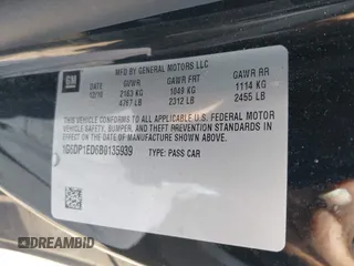 2011 Cadillac CTS Premium with VIN 1G6DP1ED6B0135939, listed as a IAAI auction lot 42082154 with 85,026 mi miles and . Bid and sale history available at carsss.com. Image 9.
