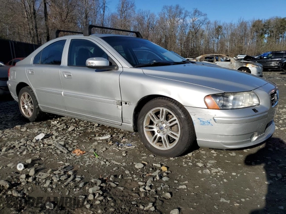 2008 Volvo S60 2.5T with VIN YV1RH592482689732, listed as a Copart auction lot 86346284 with 122,938 mi miles and Salvage Title. Bid and sale history available at carsss.com. Image 4.