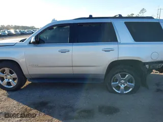 2017 Chevrolet Tahoe LS with VIN 1GNSCAKC6HR161464, listed as a IAAI auction lot 41440911 with 174,662 mi miles. Bid and sale history available at carsss.com. Image 14.