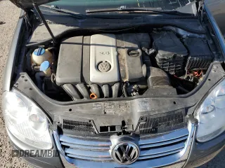 2005 Volkswagen Jetta 2.5L with VIN 3VWDG71KX5M604291, listed as a Copart auction lot 63622715 with Not provided miles and Salvage title. Bid and sale history available at DreamBid. Image 11.
