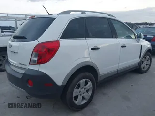 2014 Chevrolet Captiva Sport LS z VIN 3GNAL2EK7ES608851, wystawiony jako IAAI lot #41671208 z przebiegiem Nie podano mil oraz . Historia ofert i sprzedaży dostępna na DreamBid. Obrazek 4.