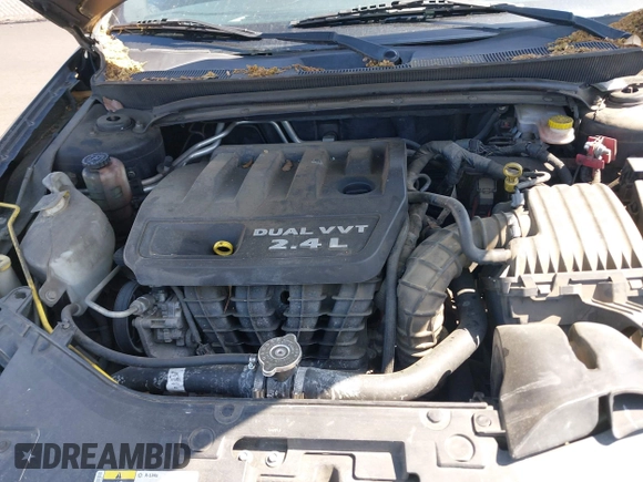 2014 Chrysler 200 Touring with VIN 1C3CCBBB6EN140731, listed as a IAAI auction lot 41987771 with 218,148 mi miles. Bid and sale history available at carsss.com. Image 10.