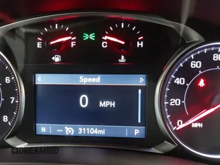 2024 GMC Terrain SLT z VIN 3GKALVEGXRL338413, wystawiony jako IAAI lot #42592625 z przebiegiem 31 104 mil mil oraz . Historia ofert i sprzedaży dostępna na DreamBid. Obrazek 16.