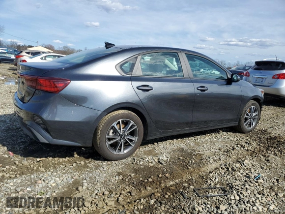 2024 Kia Forte LXS with VIN 3KPF24AD2RE810215, listed as a Copart auction lot 50221745 with 2,855 mi miles and Salvage Title. Bid and sale history available at carsss.com. Image 3.