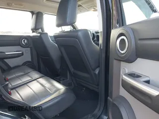 2007 Dodge Nitro SLT with VIN 1D8GT58K47W560542, listed as a IAAI auction lot 41218781 with 151,328 mi miles. Bid and sale history available at carsss.com. Image 8.