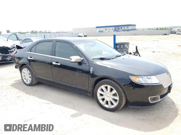 2012 Lincoln MKZ with VIN 3LNHL2JC0CR804314, listed as a Copart auction lot 60890755 with 81,715 mi miles and Salvage title. Bid and sale history available at DreamBid. Image 4.