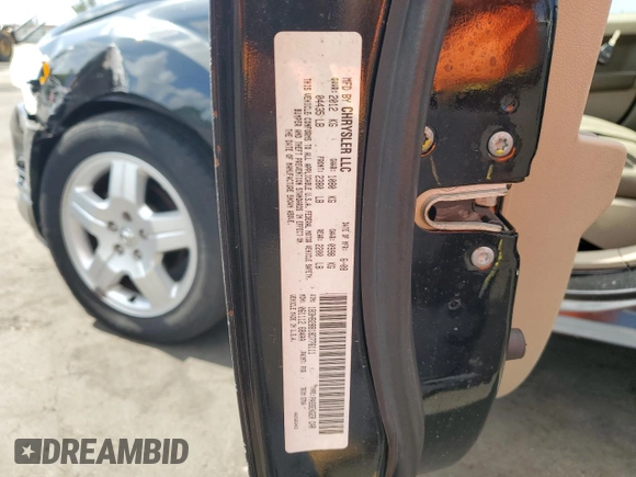 2008 Dodge Caliber SE z VIN 1B3HB28B18D776111, wystawiony jako Copart lot #58432035 z przebiegiem 106 065 mil mil oraz Szkoda całkowita • Salvage title. Historia ofert i sprzedaży dostępna na DreamBid. Obrazek 12.