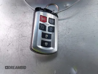 2015 Toyota Sienna XLE с VIN 5TDYK3DC3FS537633, выставлен на аукционе IAAI как лот 42534653 с пробегом 250 730 миль миль и . История ставок и продаж доступна на DreamBid. Изображение 11.