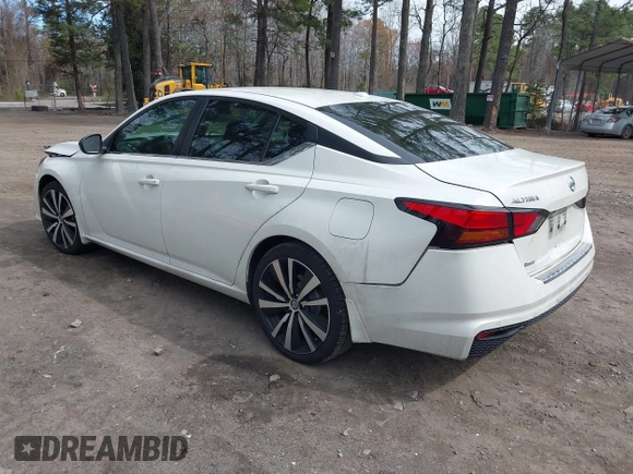 2021 Nissan Altima 2.5 SR with VIN 1N4BL4CV3MN375331, listed as a IAAI auction lot 41883230 with 93,228 mi miles. Bid and sale history available at carsss.com. Image 3.