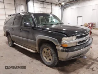 2004 Chevrolet Suburban Z71 with VIN 3GNFK16Z94G148074, listed as a IAAI auction lot 41342796 with 216,670 mi miles. Bid and sale history available at carsss.com. Image 1.