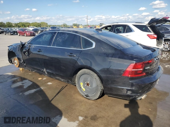 2018 Volvo S90 Momentum with VIN LVY102AK0JP050446, listed as a Copart auction lot 70877574 with 125,872 mi miles and Clean Title. Bid and sale history available at carsss.com. Image 2.