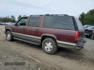 1999 Chevrolet Suburban z VIN 1GNFK16R2XJ328550, wystawiony jako Copart lot #53179525 z przebiegiem 170 914 mil mil oraz Czysty tytuł • Clean title. Historia ofert i sprzedaży dostępna na DreamBid. Obrazek 2.