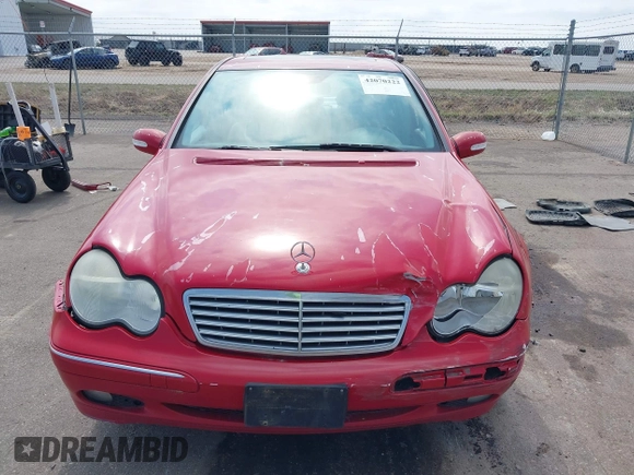 2004 Mercedes-Benz C 240 с VIN WDBRF81J14F500164, выставлен на аукционе IAAI как лот 42070222 с пробегом 187 420 миль миль и . История ставок и продаж доступна на DreamBid. Изображение 12.