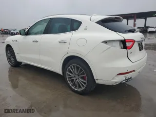 2019 Maserati Levante GranLusso with VIN ZN661XUL3KX325268, listed as a Copart auction lot 83449104 with 16,944 mi miles and Clean Title. Bid and sale history available at carsss.com. Image 2.