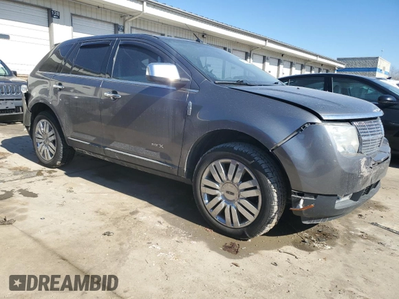2010 Lincoln MKX with VIN 2LMDJ8JC2ABJ25880, listed as a Copart auction lot 46810725 with 109,792 mi miles and Salvage Title. Bid and sale history available at carsss.com. Image 4.