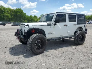 2015 Jeep Wrangler Unlimited Sahara with VIN 1C4BJWEG5FL612135, listed as a Copart auction lot 55847275 with 134,510 mi miles and Clean title. Bid and sale history available at DreamBid. Image 1.