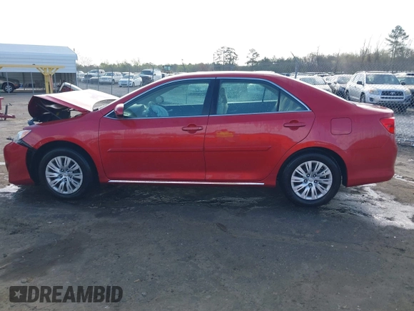 2014 Toyota Camry L with VIN 4T4BF1FK3ER435781, listed as a IAAI auction lot 41882265 with 28,509 mi miles. Bid and sale history available at carsss.com. Image 14.
