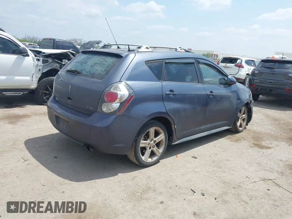 2009 Pontiac Vibe 1SB z VIN 5Y2SP670X9Z428888, wystawiony jako IAAI lot #42050932 z przebiegiem 201 929 mil mil oraz . Historia ofert i sprzedaży dostępna na DreamBid. Obrazek 4.