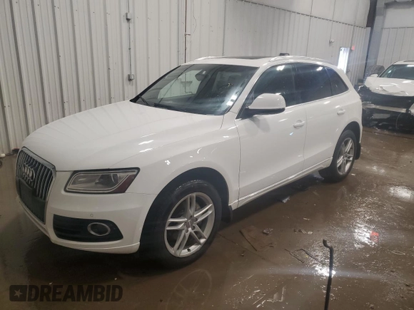 2014 Audi Q5 Premium Plus with VIN WA1LFAFP5EA072846, listed as a Copart auction lot 45641175 with 151,498 mi miles and Salvage Title. Bid and sale history available at carsss.com. Image 1.