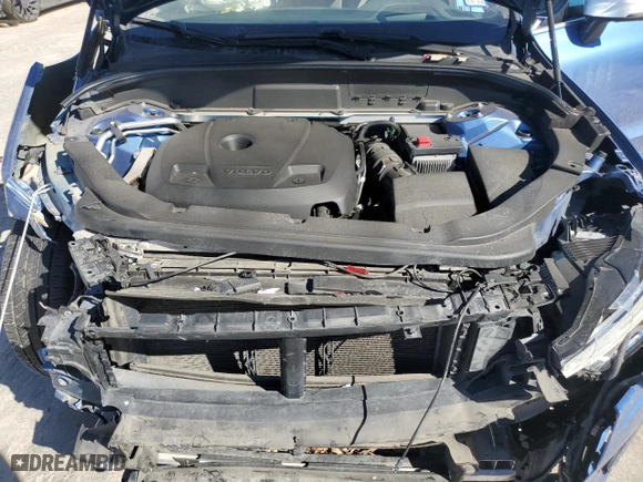 2019 Volvo XC60 R-Design with VIN LYVA22RM6KB313270, listed as a Copart auction lot 47315735 with 67,823 mi miles and Salvage Title. Bid and sale history available at carsss.com. Image 12.