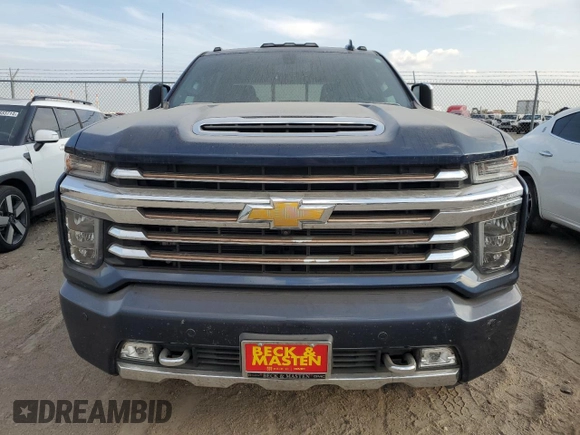 2022 Chevrolet Silverado 3500HD High Country with VIN 1GC4YVEY9NF324803, listed as a Copart auction lot 72029354 with 52,090 mi miles and Salvage Title. Bid and sale history available at carsss.com. Image 5.