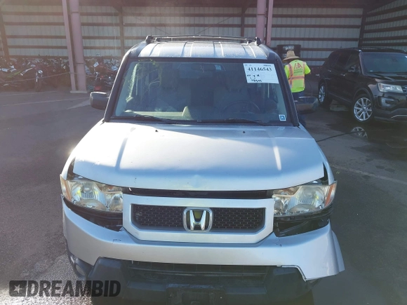 2011 Honda Element LX with VIN 5J6YH1H30BL001239, listed as a IAAI auction lot 41146543 with 98,302 mi miles and . Bid and sale history available at DreamBid. Image 12.