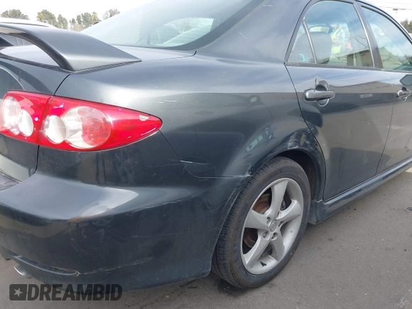 2004 Mazda Mazda6 s with VIN 1YVFP80D345N47144, listed as a IAAI auction lot 41675948 with 190,571 mi miles. Bid and sale history available at carsss.com. Image 14.