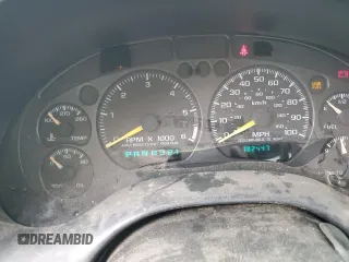 2000 GMC Sonoma SLS with VIN 1GTDT19W2Y8243957, listed as a Copart auction lot 42683455 with 182,447 mi miles and Salvage Title. Bid and sale history available at carsss.com. Image 9.