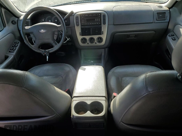 2005 Ford Explorer XLT с VIN 1FMDU63E85UB76421, выставлен на аукционе Copart как лот 64830785 с пробегом 170 179 миль миль и Списание • Salvage title. История ставок и продаж доступна на DreamBid. Изображение 8.