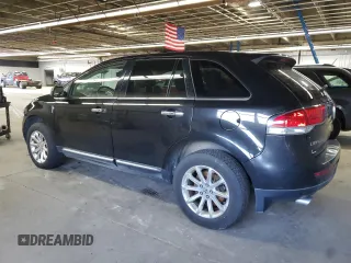 2013 Lincoln MKX z VIN 2LMDJ8JK7DBL05609, wystawiony jako Copart lot #60129615 z przebiegiem 210 678 mil mil oraz Czysty tytuł • Clean title. Historia ofert i sprzedaży dostępna na DreamBid. Obrazek 2.