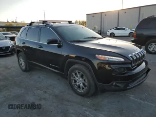2018 Jeep Cherokee Latitude Plus with VIN 1C4PJLLX3JD580442, listed as a Copart auction lot 77999834 with 77,190 mi miles and Salvage Title. Bid and sale history available at carsss.com. Image 4.