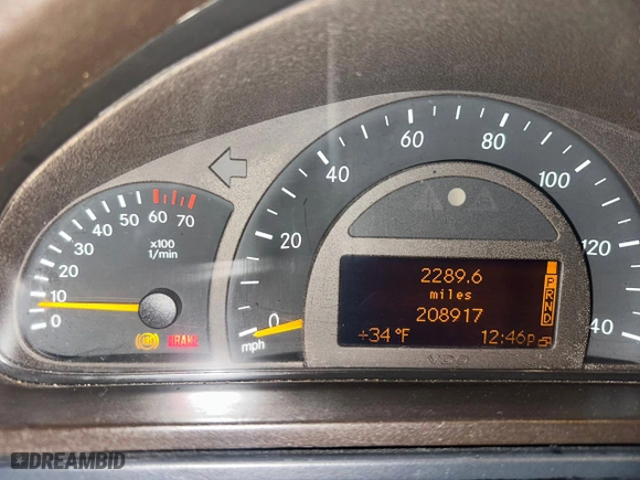 2002 Mercedes-Benz G-Class with VIN WDCYR49E22X132146, listed as a Copart auction lot 46248815 with 208,917 mi miles and Salvage Title. Bid and sale history available at carsss.com. Image 8.