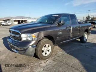2024 Ram 1500 SLT z VIN 1C6RR7GG9RS148519, wystawiony jako Copart lot #89333945 z przebiegiem 13 832 mil mil oraz Czysty tytuł • Clean title. Historia ofert i sprzedaży dostępna na DreamBid. Obrazek 1.