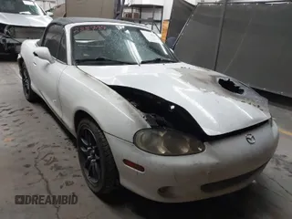 2002 Mazda MX-5 Miata Cloth z VIN JM1NB353220233787, wystawiony jako IAAI lot #41778350 z przebiegiem Nie podano mil oraz . Historia ofert i sprzedaży dostępna na DreamBid. Obrazek 1.