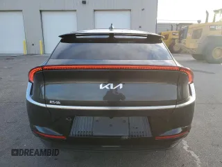 2023 Kia EV6 Wind with VIN KNDC34LA7P5127437, listed as a Copart auction lot 88658985 with 34,712 mi miles and Non Repairable. Bid and sale history available at carsss.com. Image 6.