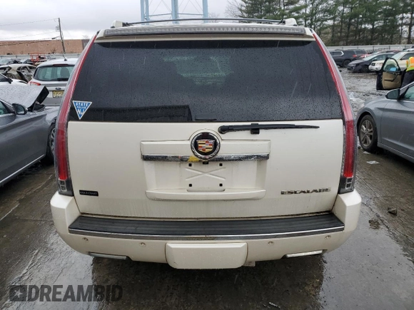 2013 Cadillac Escalade Premium with VIN 1GYS4CEF0DR285192, listed as a Copart auction lot 84048574 with 286,579 mi miles and Clean Title. Bid and sale history available at carsss.com. Image 6.
