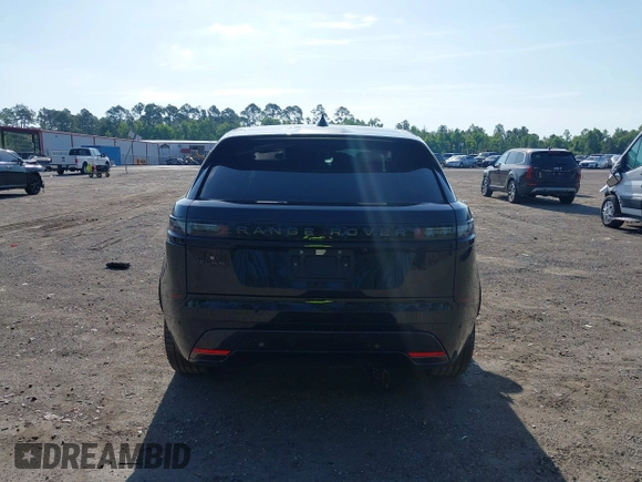 2024 Land Rover Range Rover Velar Dynamic SE z VIN SALYL2EXXRA389287, wystawiony jako IAAI lot #42258364 z przebiegiem 10 205 mil mil oraz . Historia ofert i sprzedaży dostępna na DreamBid. Obrazek 16.