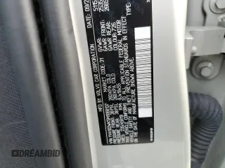 2021 Volvo V60 z VIN YV4102WK5M1068137, wystawiony jako Copart lot #43039304 z przebiegiem 46 349 mil mil oraz . Historia ofert i sprzedaży dostępna na DreamBid. Obrazek 12.